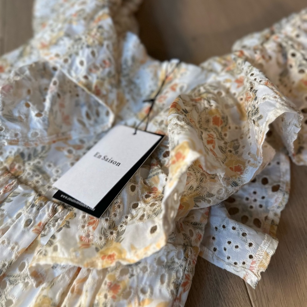 En Saison Flutter MIDI Floral Dress